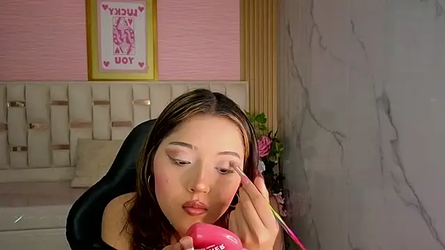 veronicaa s online show from June 12, 2026, 7:57 pm