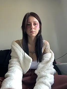 Alaskahosh online show from July 9, 2026, 4:44 pm