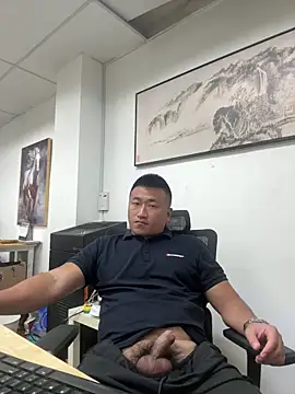 Cunzhangshibage02 online show from April 6, 2026, 11:27 pm