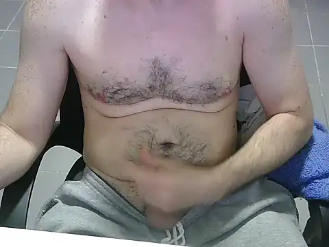 Snapshot of ManVerySexual chatting on June 6, 2026, 7:40 pm ManVerySexual online show from June 6, 2026, 7:40 pm