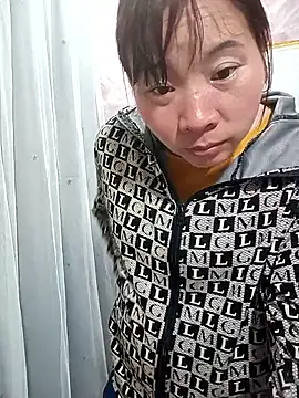 Snapshot of Singe-girl927 chatting on March 12, 2026, 5:46 am Singe-girl927 online show from March 12, 2026, 5:46 am