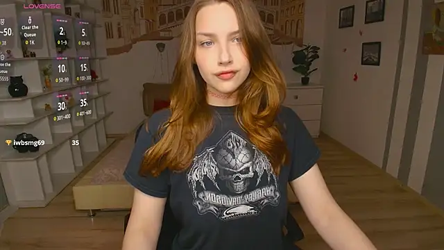 DariaAngels online show from April 28, 2026, 11:37 am