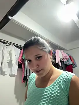 Mila Sunshin online show from March 16, 2026, 3:56 am