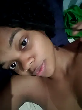 Snapshot of marialuiza2027 chatting on April 9, 2026, 8:09 am marialuiza2027 online show from April 9, 2026, 8:09 am