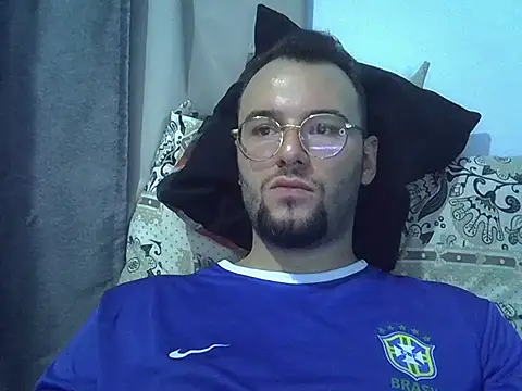 piazaocwb23 online show from April 9, 2026, 9:42 pm