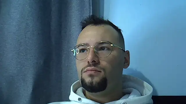 Snapshot of piazaocwb23 chatting on June 18, 2026, 4:00 pm piazaocwb23 online show from June 18, 2026, 4:00 pm