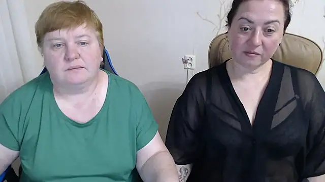 Lindy-Jeanie online show from April 15, 2026, 6:26 pm