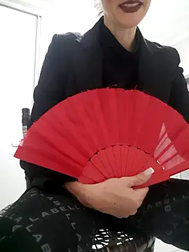pimentinha02 online show from May 2, 2026, 2:16 am