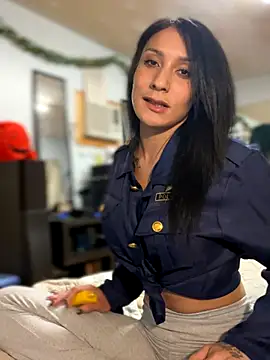 FerrariFrench online show from November 1, 2025, 6:48 am