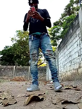 Snapshot of spittingpig1 chatting on March 23, 2026, 11:36 am spittingpig1 online show from March 23, 2026, 11:36 am