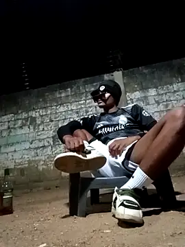 Snapshot of spittingpig1 chatting on March 24, 2026, 11:54 pm spittingpig1 online show from March 24, 2026, 11:54 pm