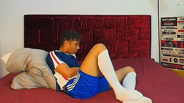 Snapshot of The_Penthouse_boys chatting on June 21, 2026, 12:46 am The Penthouse boys online show from June 21, 2026, 12:46 am