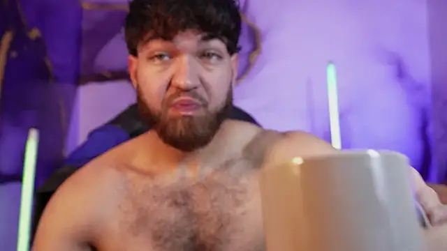 Oliver Dallas1 online show from August 5, 2026, 9:12 am