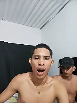 Snapshot of Boys_xxx_ chatting on June 30, 2026, 4:35 am Boys xxx online show from June 30, 2026, 4:35 am