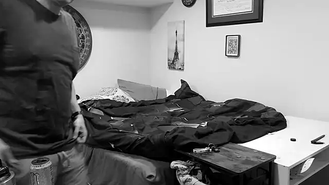 bored1080 online show from April 11, 2026, 3:33 am