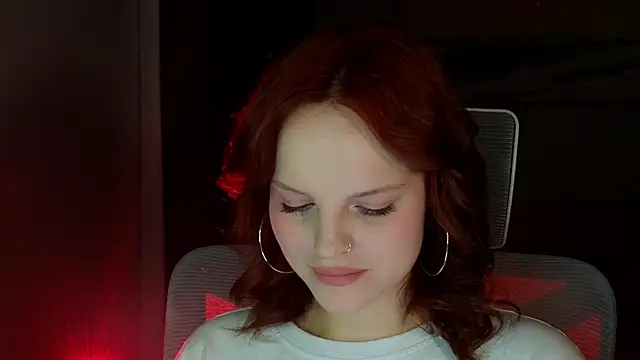 mollybossy online show from April 18, 2026, 7:40 pm