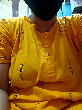 Snapshot of tulidas96778 chatting on April 6, 2026, 2:42 am tulidas96778 online show from April 6, 2026, 2:42 am