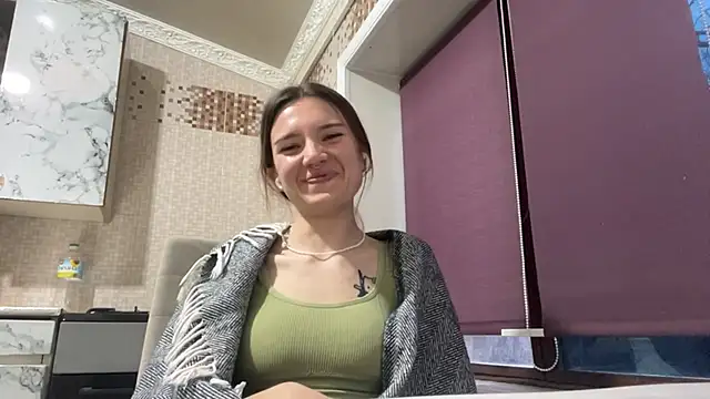 Snapshot of Lili_Kilian chatting on March 18, 2026, 1:36 pm Lili Kilian online show from March 18, 2026, 1:36 pm