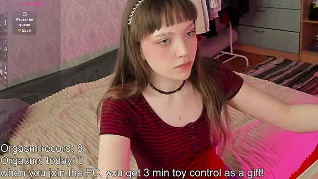 RileyNymph online show from March 24, 2026, 3:11 am