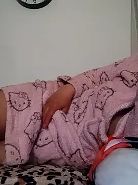 Snapshot of bianka39 chatting on March 13, 2026, 9:21 pm bianka39 online show from March 13, 2026, 9:21 pm