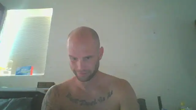 Snapshot of CaptCraker chatting on March 23, 2026, 8:35 pm CaptCraker online show from March 23, 2026, 8:35 pm