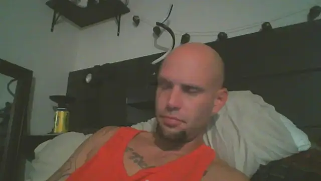 Snapshot of CaptCraker chatting on April 11, 2026, 9:24 am CaptCraker online show from April 11, 2026, 9:24 am