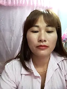 Lucxy-ki6 online show from April 24, 2026, 11:40 pm