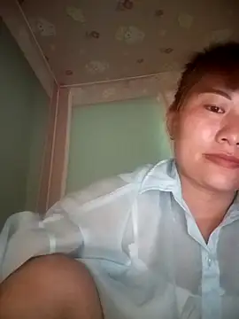 Snapshot of Lucxy-ki6 chatting on June 6, 2026, 8:52 am Lucxy-ki6 online show from June 6, 2026, 8:52 am