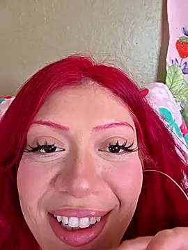 BerryBabyyXO online show from April 17, 2026, 7:44 am