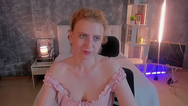 Shiny Liss online show from June 29, 2026, 1:34 am