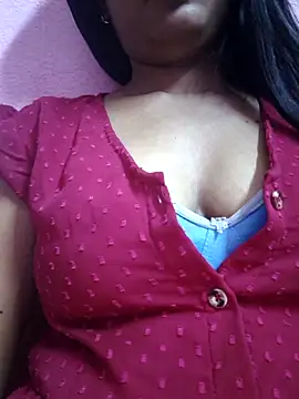 Snapshot of Blossom_lily chatting on May 30, 2026, 6:16 pm Blossom lily online show from May 30, 2026, 6:16 pm
