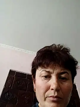 valeryXmur online show from April 13, 2026, 11:37 am