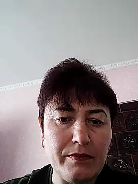 valeryXmur online show from April 14, 2026, 7:47 am