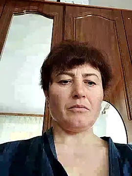 valeryXmur online show from May 6, 2026, 7:46 am
