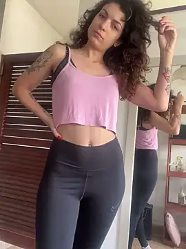 conejita000 online show from April 11, 2026, 5:39 pm