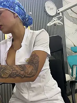 daniela-sexy online show from June 4, 2026, 2:01 pm