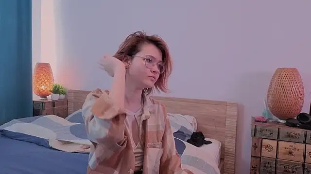 FlaviaAvena online show from March 22, 2026, 8:29 am