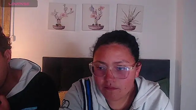 Snapshot of naughtycouplex_ chatting on April 6, 2026, 12:08 am naughtycouplex online show from April 6, 2026, 12:08 am