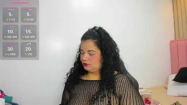 MAYTE1096 online show from July 31, 2026, 7:35 pm