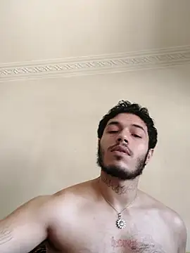 Snapshot of Thewildaliii0 chatting on May 9, 2026, 2:22 pm Thewildaliii0 online show from May 9, 2026, 2:22 pm