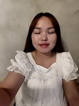 Mina xYx online show from April 29, 2026, 5:30 pm