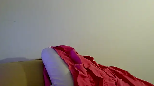 kitty-kitten82 online show from March 29, 2026, 7:52 am