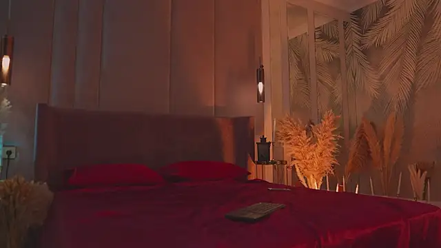 SerenaWest  online show from March 24, 2026, 4:01 pm