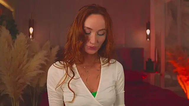 SerenaWest  online show from April 1, 2026, 4:15 pm