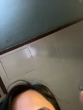slut emerald22 online show from May 2, 2026, 4:34 pm
