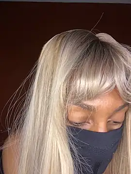 BlackApple   online show from March 17, 2026, 9:29 pm