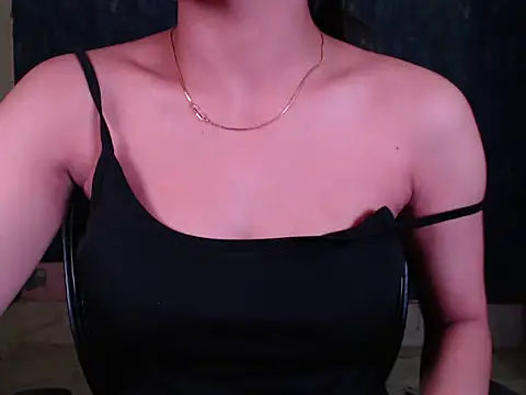 Snapshot of Naughty_Nisha19 chatting on April 23, 2026, 1:57 pm Naughty Nisha19 online show from April 23, 2026, 1:57 pm