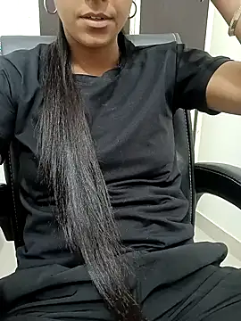 Snapshot of aushi_rajput chatting on April 1, 2026, 9:01 pm aushi rajput online show from April 1, 2026, 9:01 pm
