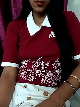 Snapshot of aushi_rajput chatting on April 14, 2026, 4:57 pm aushi rajput online show from April 14, 2026, 4:57 pm