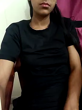 Snapshot of aushi_rajput chatting on April 21, 2026, 3:50 pm aushi rajput online show from April 21, 2026, 3:50 pm